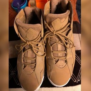 Men’s Jordan’s size 9.5